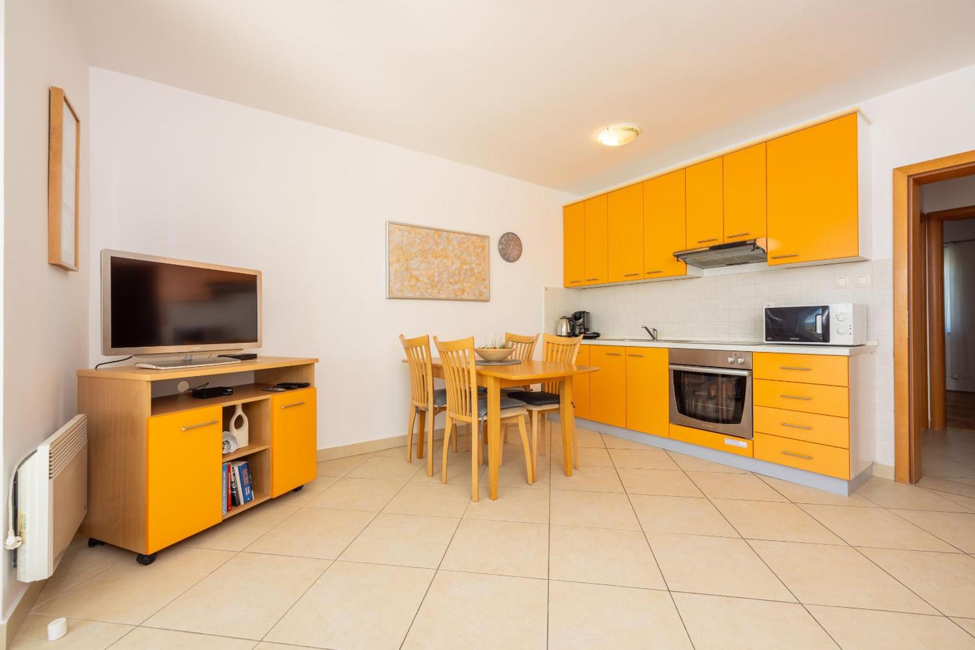 Apartments Petak 드라말리 외부 사진